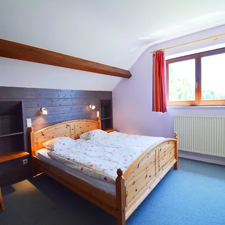 Hébergement de vacances Luxury With Sauna Waimes