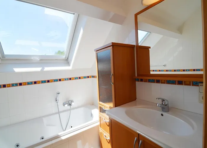 Luxury With Sauna Weismes