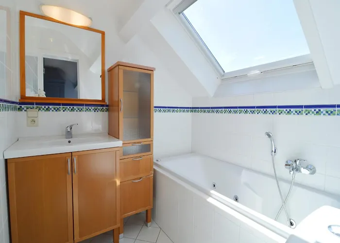 Ferienhaus Luxury With Sauna Weismes