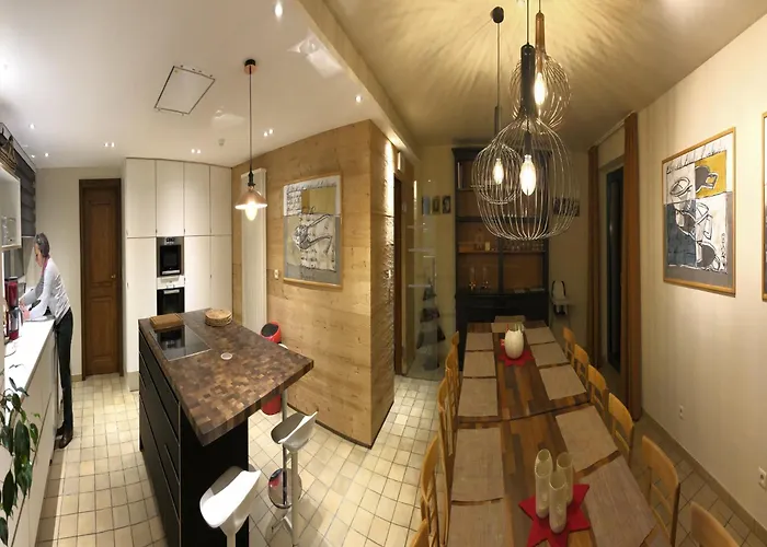 Ferienhaus Luxury With Sauna Weismes